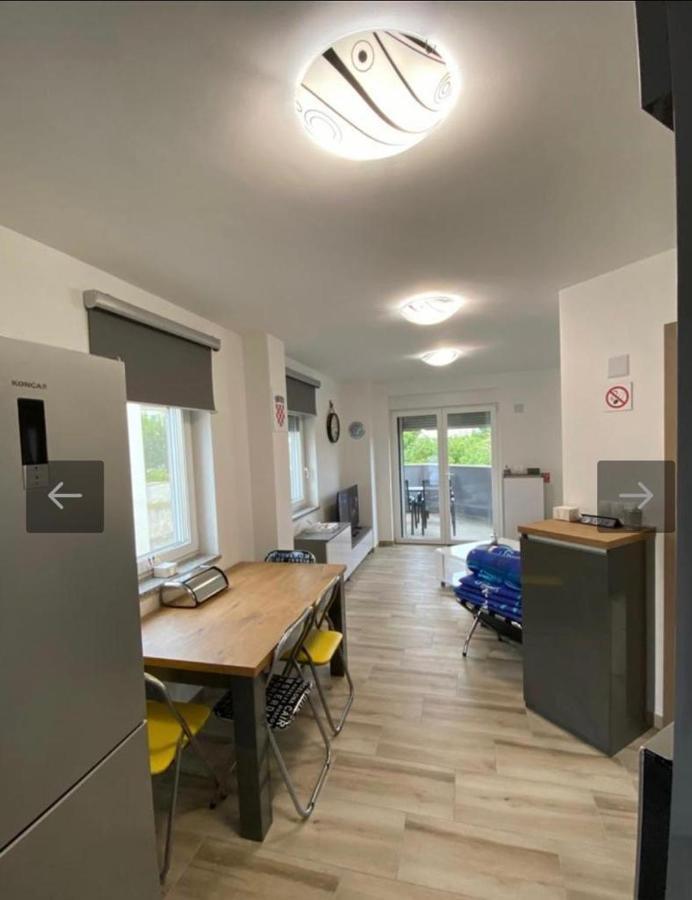 Apartmani Jedro Šilo Extérieur photo